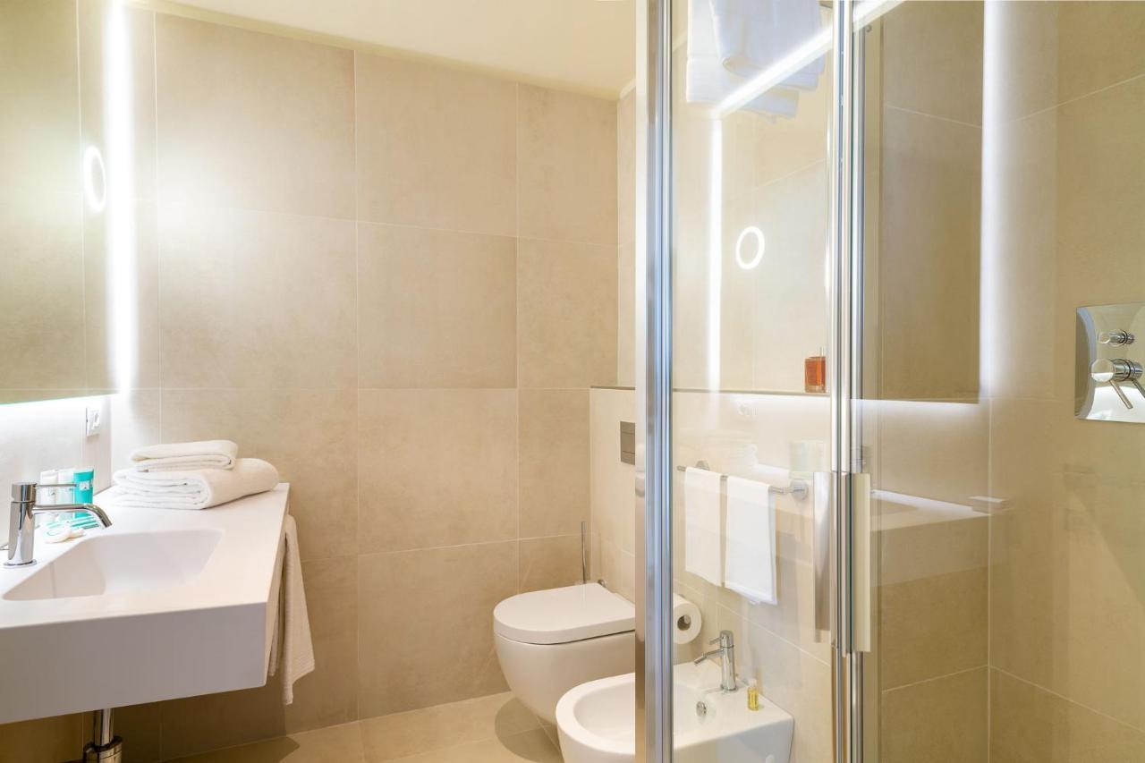 Palace Lido Hotel & Suites Marina di Cecina Exterior photo
